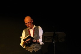 Soirée litteraire, F