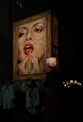 Verschnuuffer „Nobel goots bachab - lueg ewägg!“ 380 x 200 x 60 cm. 2025